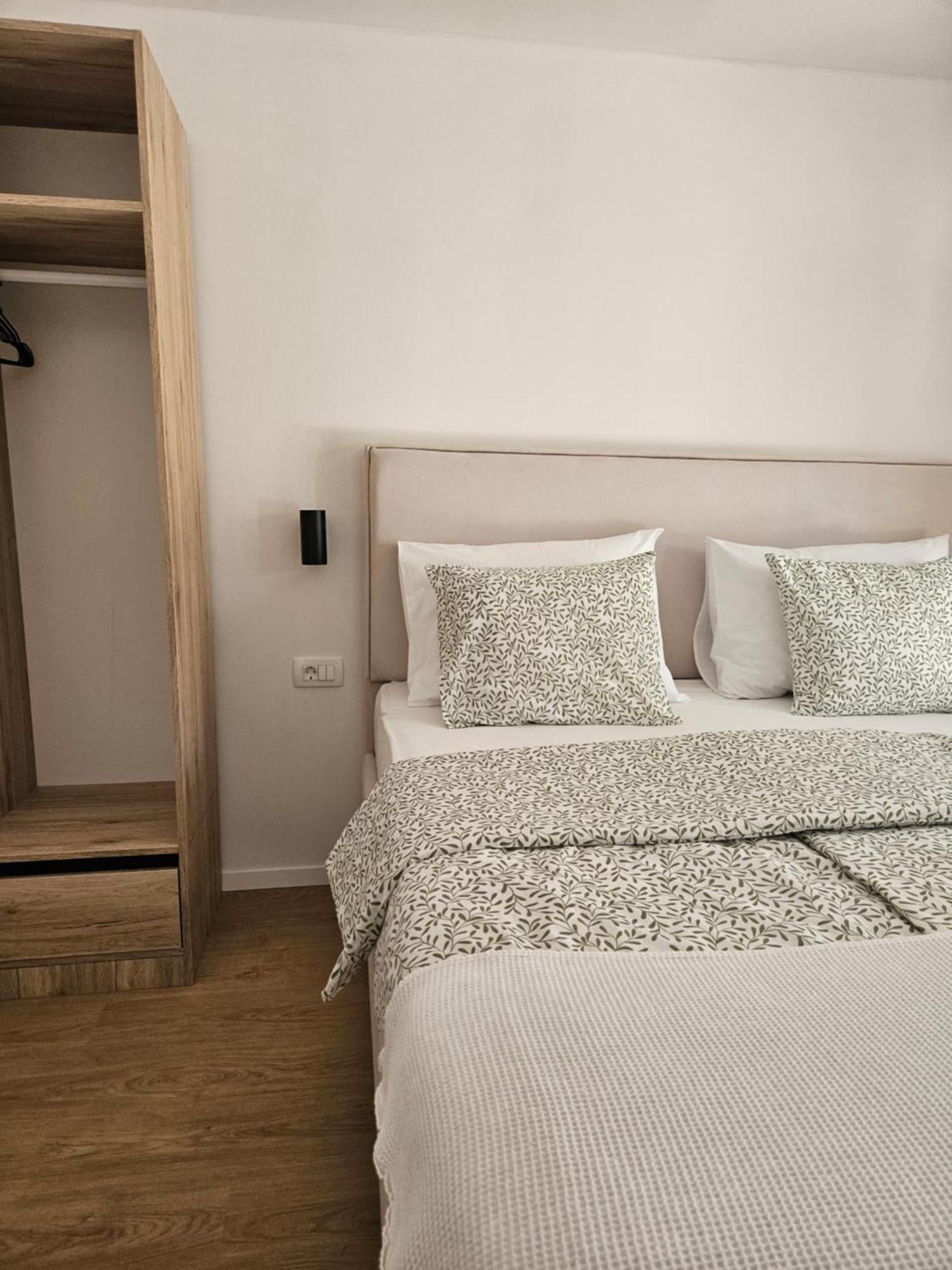 Lendas Studio Apartment Baska Voda Luaran gambar