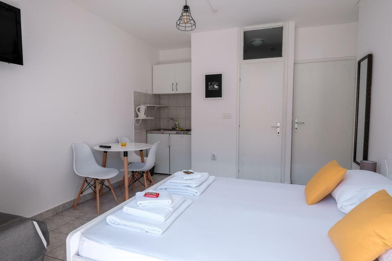 Lendas Studio Apartment Baska Voda Luaran gambar