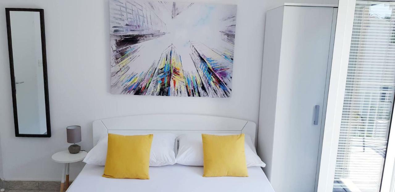 Lendas Studio Apartment Baska Voda Luaran gambar