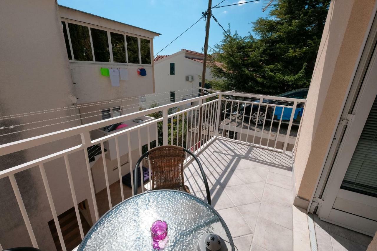 Lendas Studio Apartment Baska Voda Luaran gambar